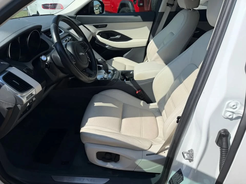 2020 Jaguar E-Pace - Image 7 of 20
