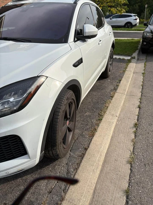 2020 Jaguar E-Pace - Image 4 of 5