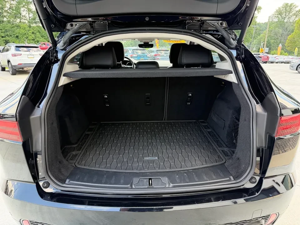 2020 Jaguar E-Pace - Image 7 of 20