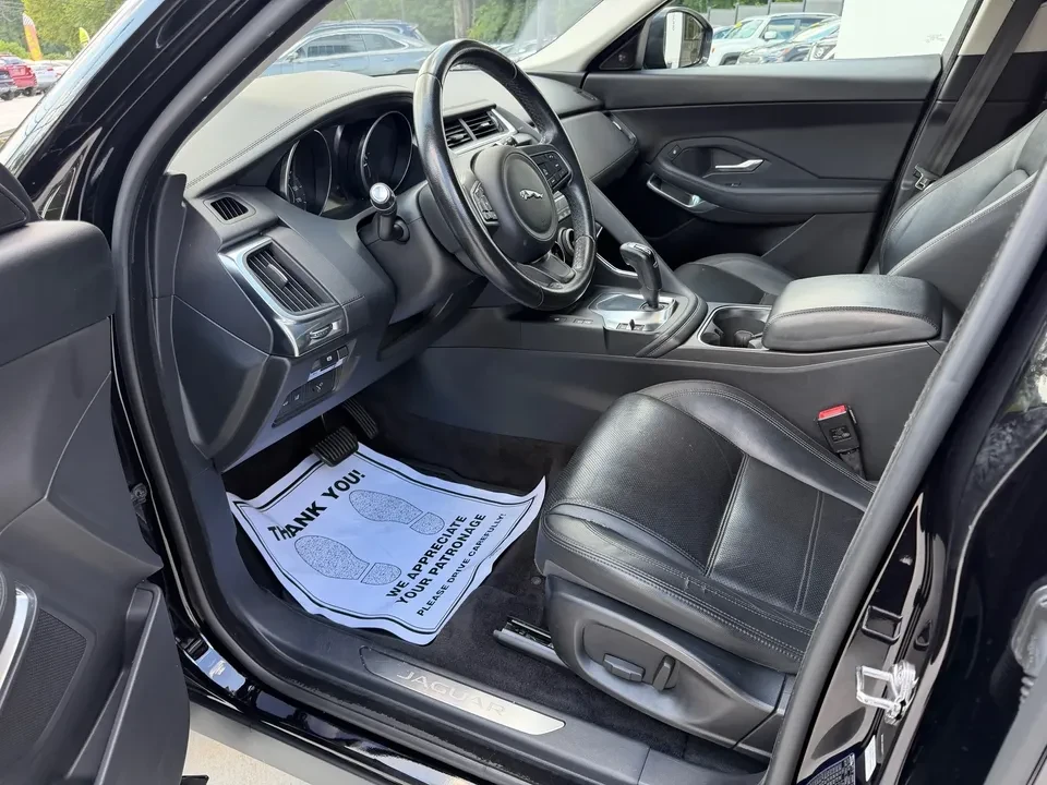 2020 Jaguar E-Pace - Image 8 of 20