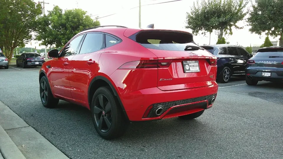2020 Jaguar E-Pace - Image 3 of 20