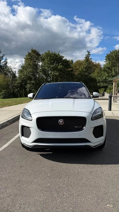 2020 Jaguar E-Pace - Image 2 of 15