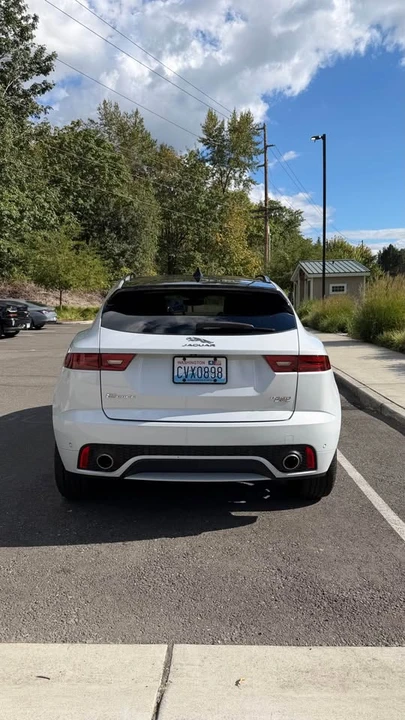 2020 Jaguar E-Pace - Image 12 of 15