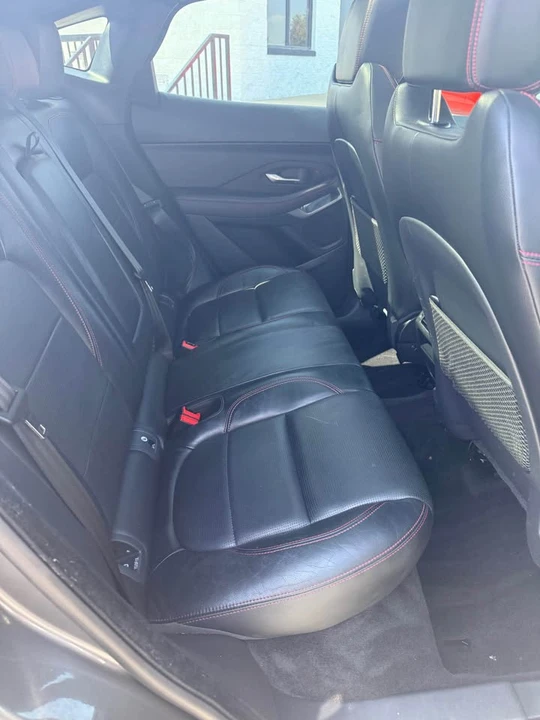 2020 Jaguar E-Pace - Image 13 of 15
