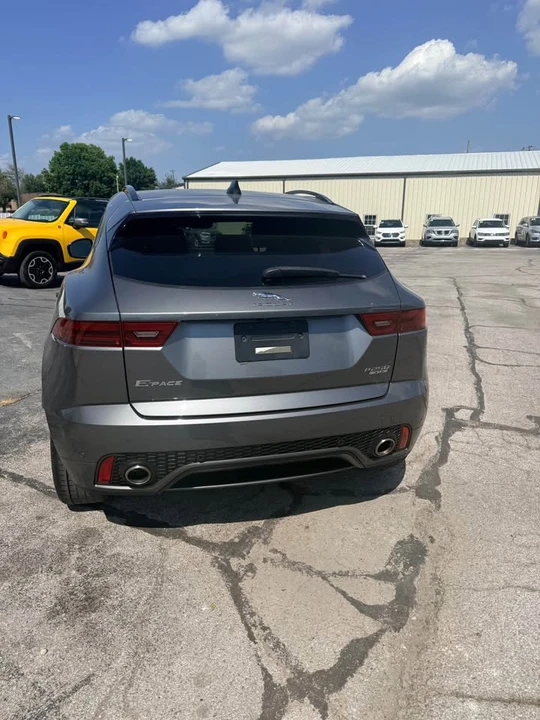 2020 Jaguar E-Pace - Image 7 of 15