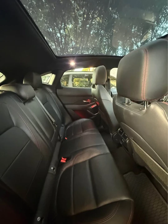 2020 Jaguar E-Pace - Image 4 of 7