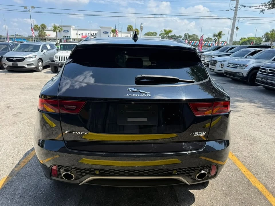 2020 Jaguar E-Pace - Image 6 of 20