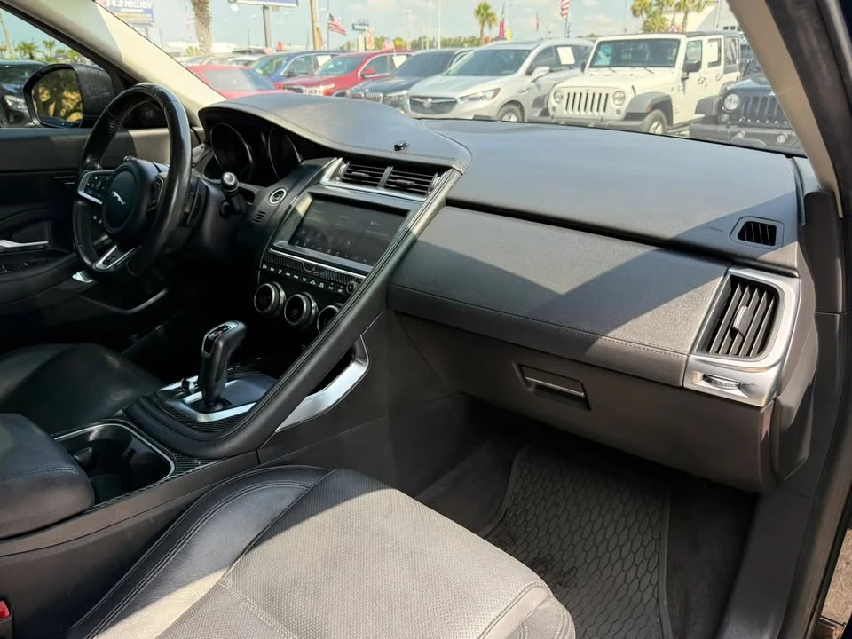 2020 Jaguar E-Pace - Image 13 of 20