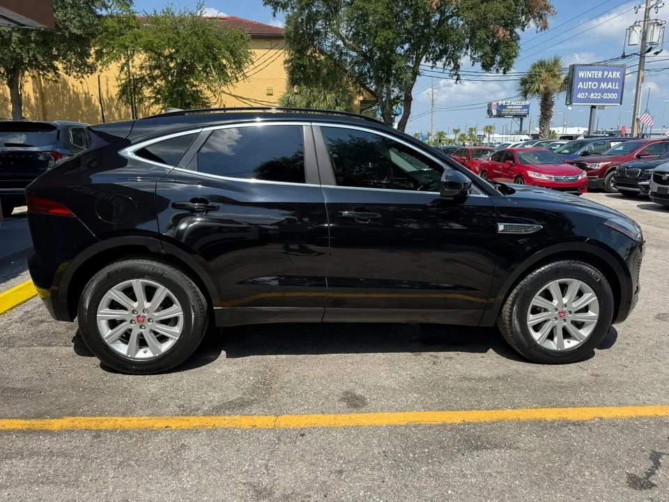 2020 Jaguar E-Pace - Image 5 of 20