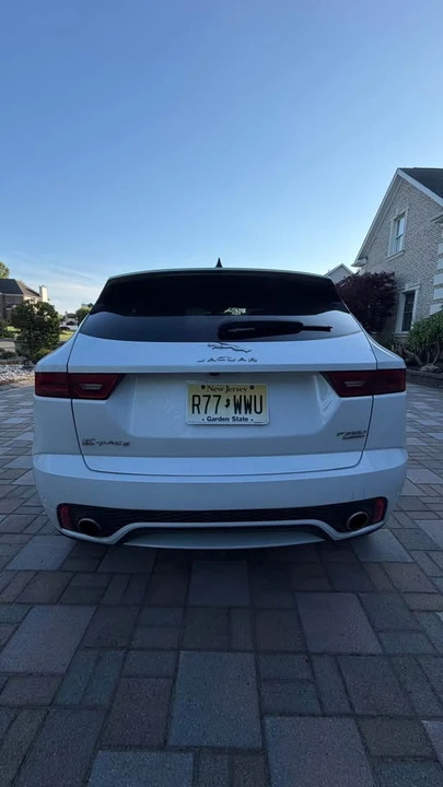 2020 Jaguar E-Pace - Image 4 of 16