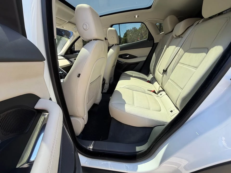 2020 Jaguar E-Pace - Image 13 of 13