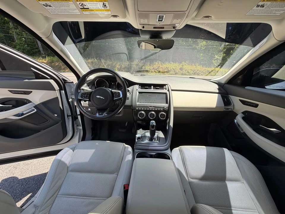 2020 Jaguar E-Pace - Image 9 of 13