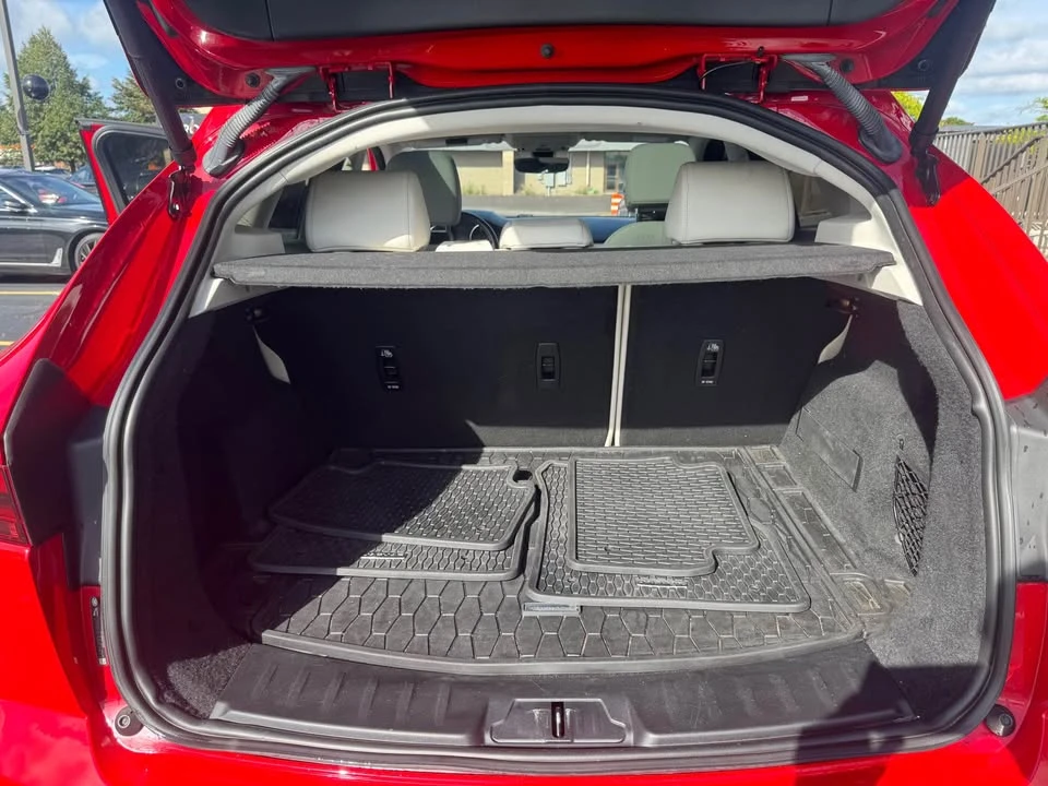 2020 Jaguar E-Pace - Image 11 of 11