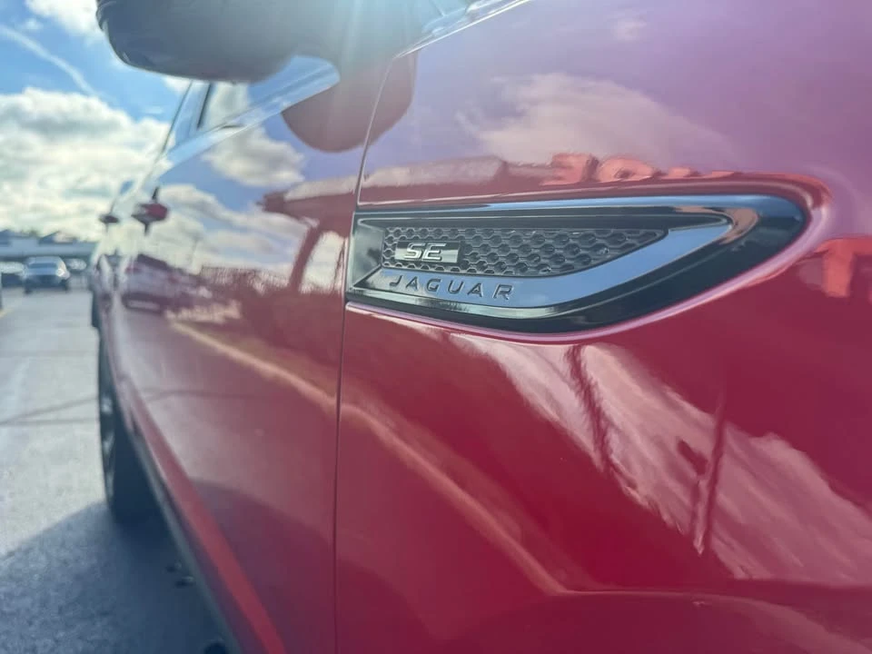 2020 Jaguar E-Pace - Image 3 of 11