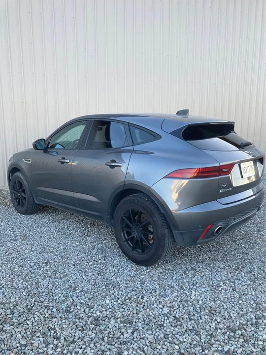 2020 Jaguar E-Pace - Image 4 of 9