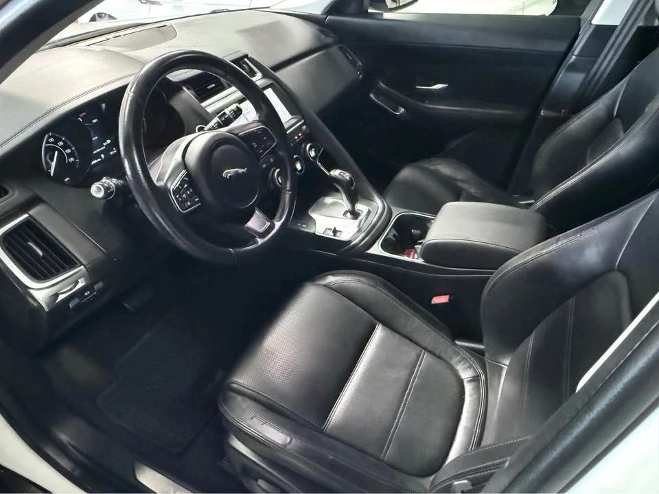 2020 Jaguar E-Pace - Image 3 of 8