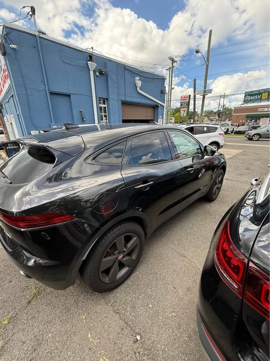 2020 Jaguar E-Pace - Image 6 of 14
