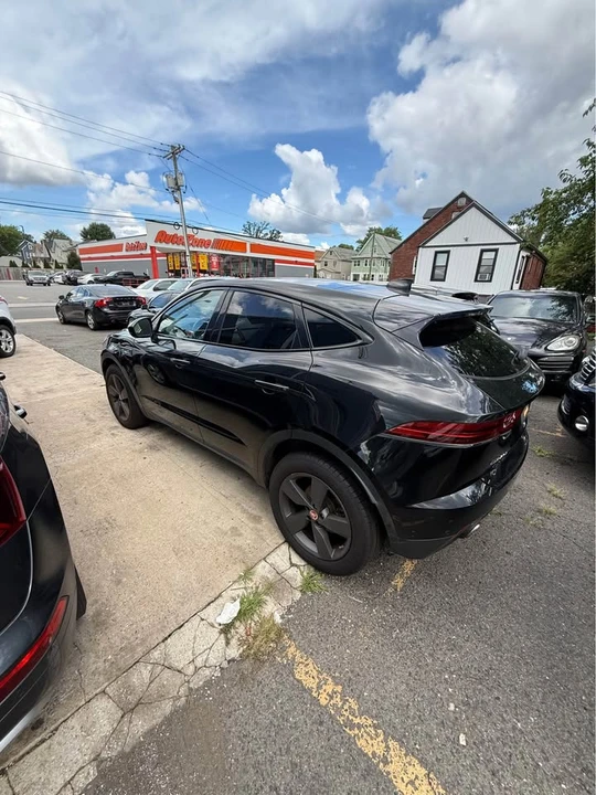 2020 Jaguar E-Pace - Image 5 of 14