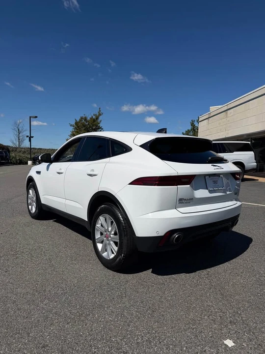 2020 Jaguar E-Pace - Image 7 of 17