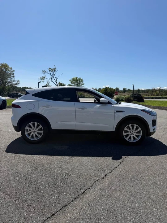 2020 Jaguar E-Pace - Image 4 of 17