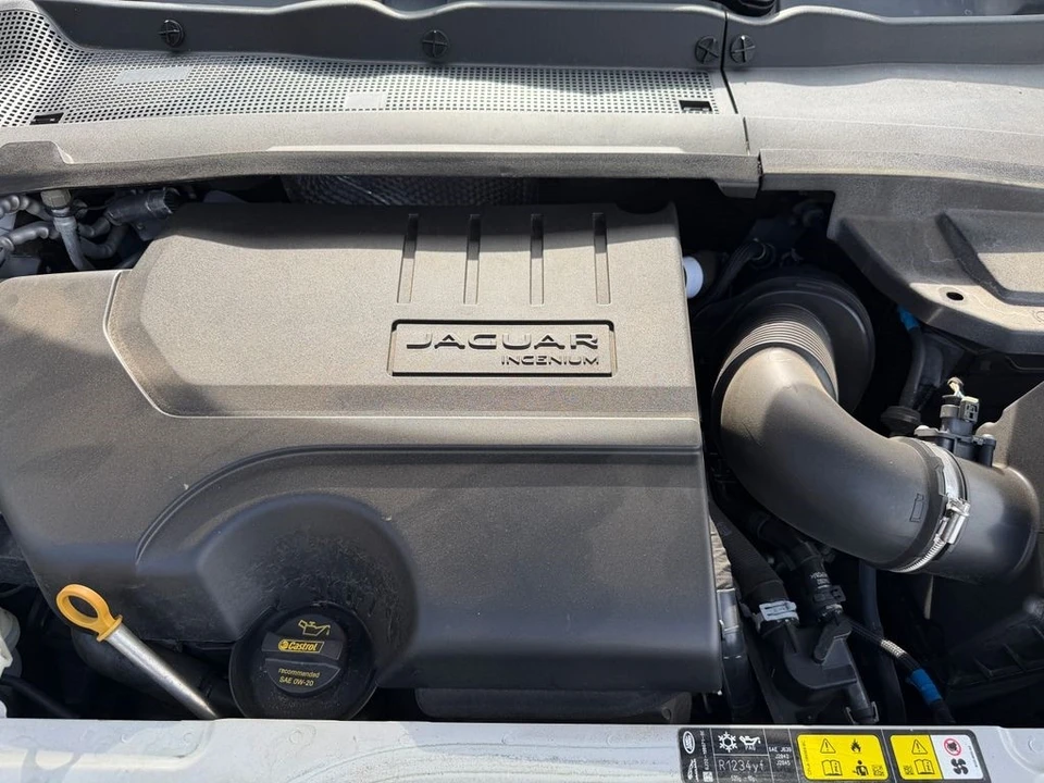 2020 Jaguar E-Pace - Image 12 of 21
