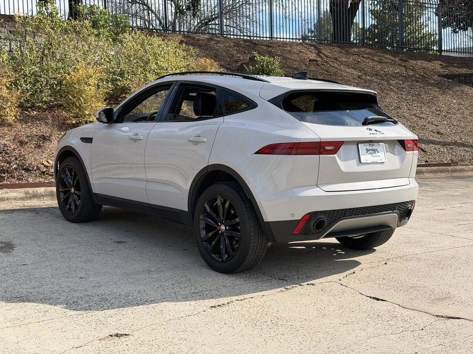 2020 Jaguar F-Pace - Image 9 of 12