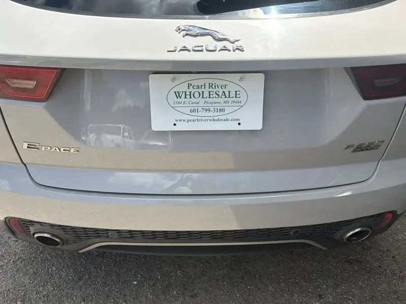 2020 Jaguar E-Pace - Image 17 of 17