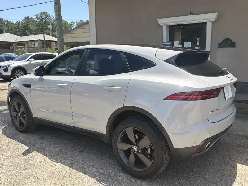 2020 Jaguar E-Pace - Image 7 of 17