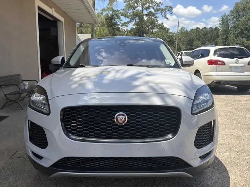 2020 Jaguar E-Pace - Image 3 of 17