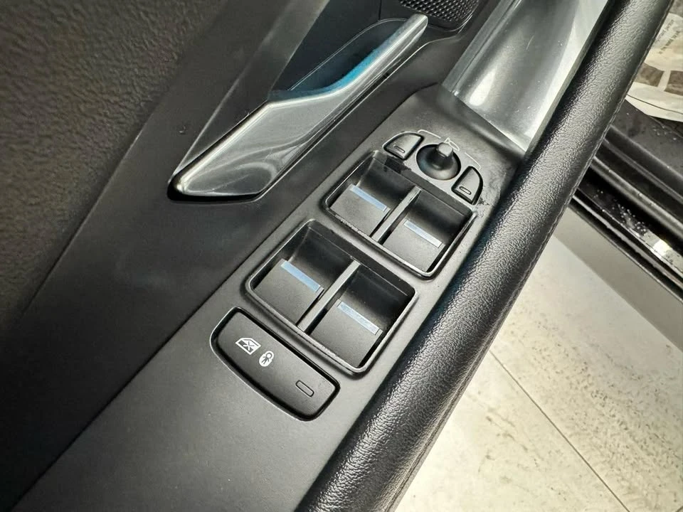 2020 Jaguar E-Pace - Image 12 of 20