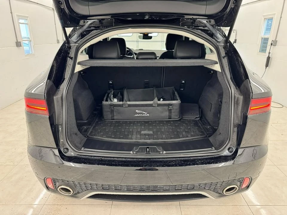 2020 Jaguar E-Pace - Image 7 of 20