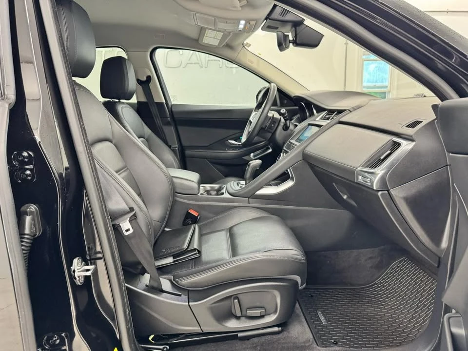 2020 Jaguar E-Pace - Image 18 of 20