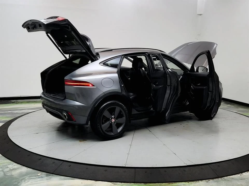 2020 Jaguar E-Pace - Image 11 of 20