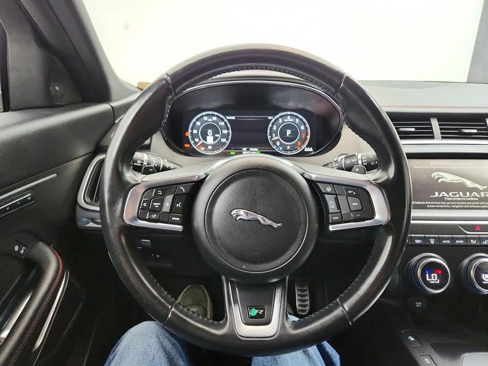 2020 Jaguar E-Pace - Image 18 of 20