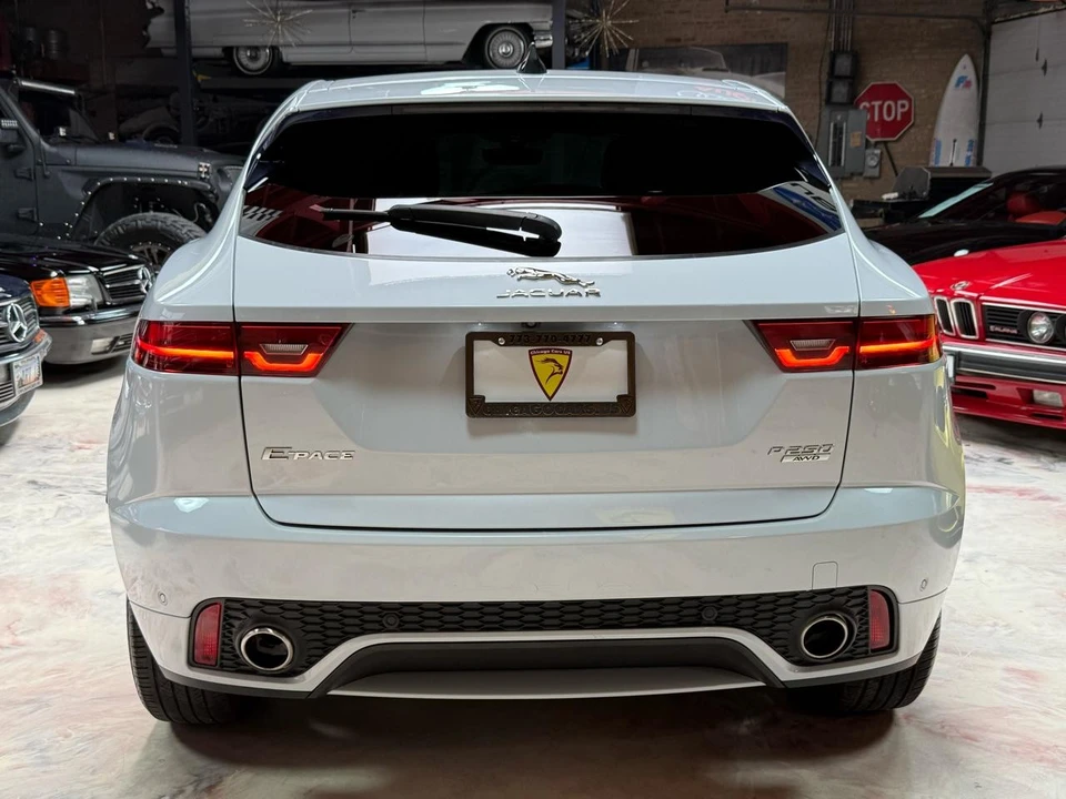 2020 Jaguar E-Pace - Image 8 of 21