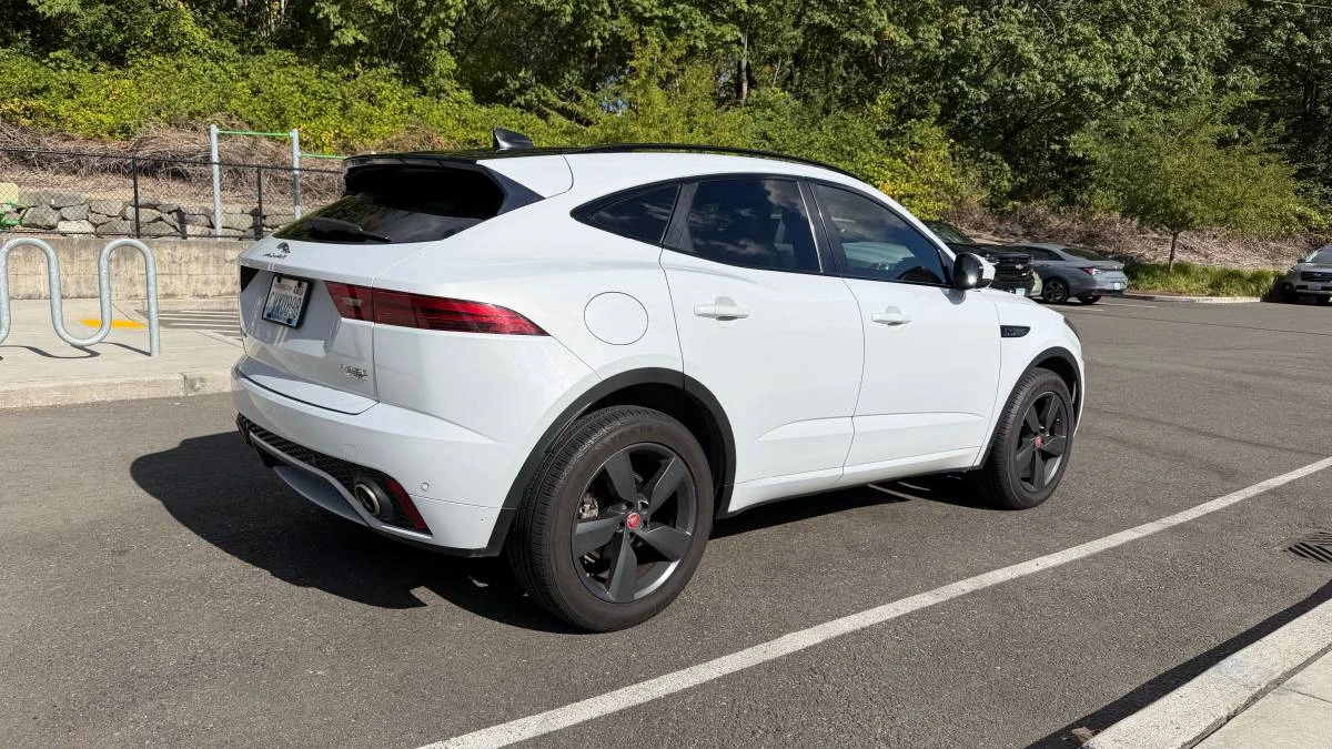 2020 Jaguar E-Pace - Image 3 of 13