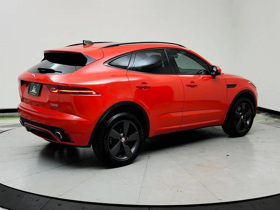 2020 Jaguar E-Pace - Image 5 of 12