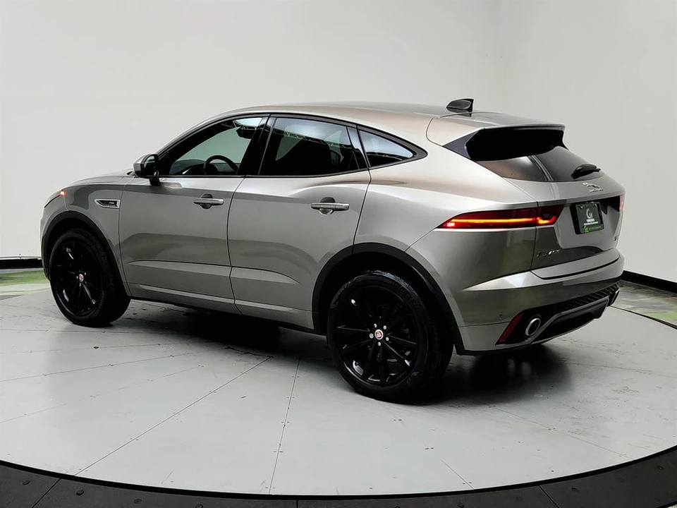 2020 Jaguar E-Pace - Image 7 of 12