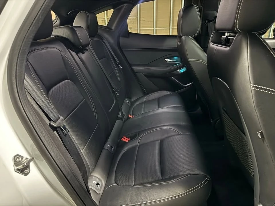 2020 Jaguar E-Pace - Image 15 of 20