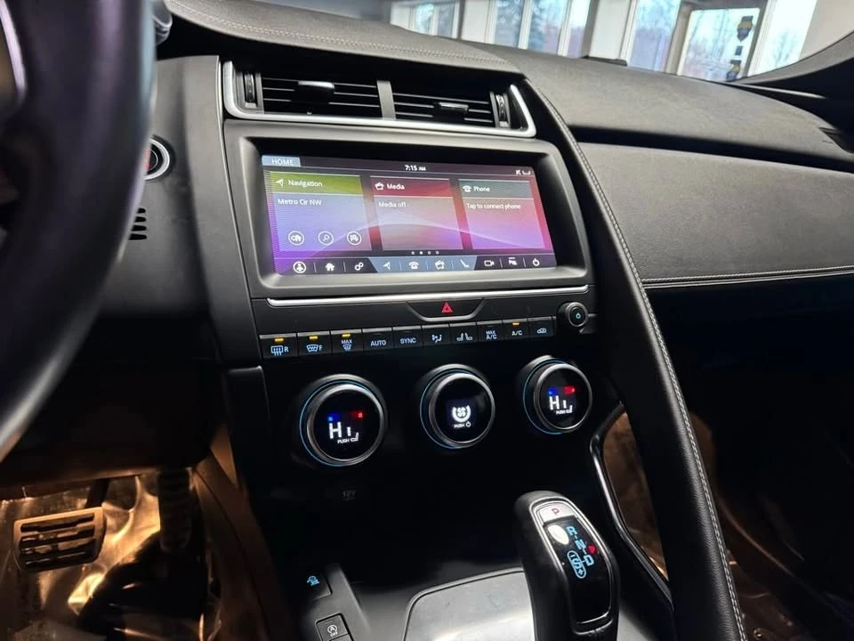 2020 Jaguar E-Pace - Image 8 of 20
