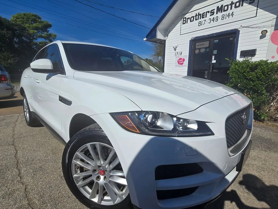 2020 Jaguar F-Pace - Image 8 of 20