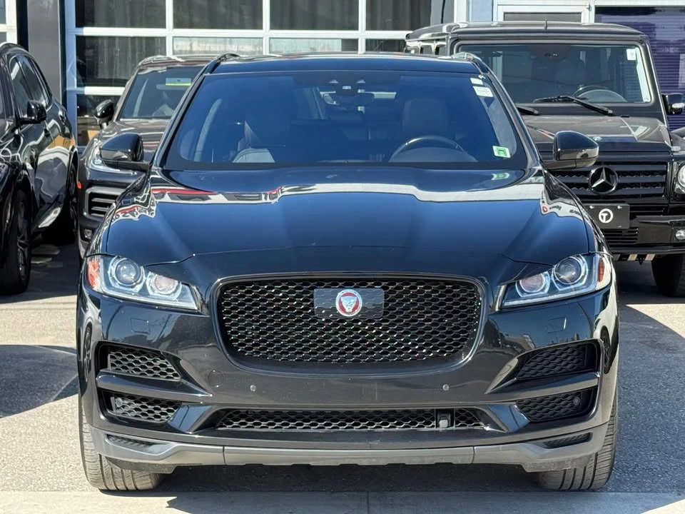 2020 Jaguar F-Pace - Image 7 of 20