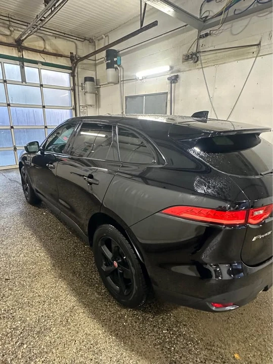 2020 Jaguar F-Pace - Image 3 of 6