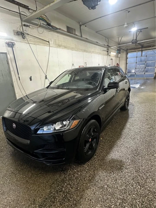2020 Jaguar F-Pace - Image 2 of 6