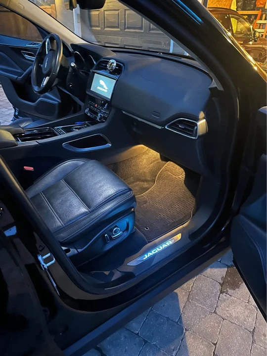 2020 Jaguar F-Pace - Image 3 of 5