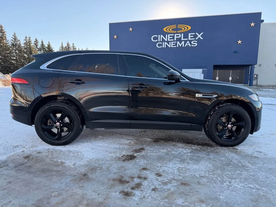 2020 Jaguar F-Pace - Image 4 of 18