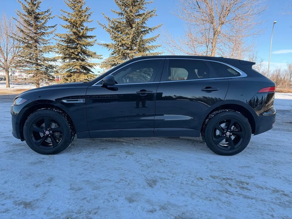 2020 Jaguar F-Pace - Image 5 of 18