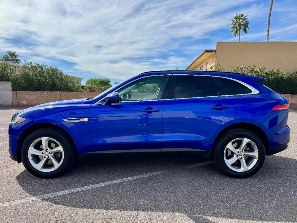 2020 Jaguar F-Pace - Image 4 of 20
