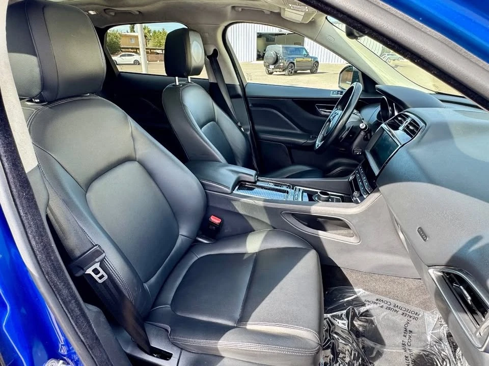 2020 Jaguar F-Pace - Image 11 of 20