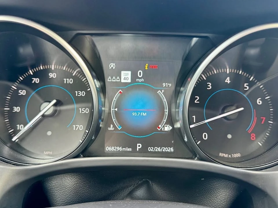 2020 Jaguar F-Pace - Image 16 of 20